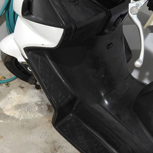 Kymco Downtown 300 scooter used, very good condition