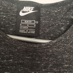 Nike top gray like new