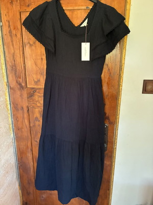 Laura Ashley dress new, size M, black