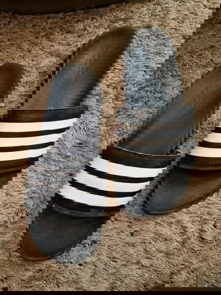 Σαγιονάρες Adidas