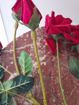 Τριαντάφυλλα μεταχειρισμένα, πακέτο 5 τεχνητά