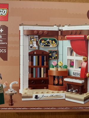 Lego Tribute to Jane Austen’s Books 40766 new sealed