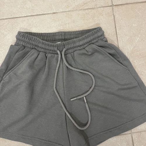 Pink Woman gray shorts XS like new