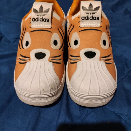 adidas gazelle silver green womens adidas Men's Superstar Athletic Shoes