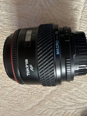 Tokina AF 28-70mm f/3.5-4.5 lens used