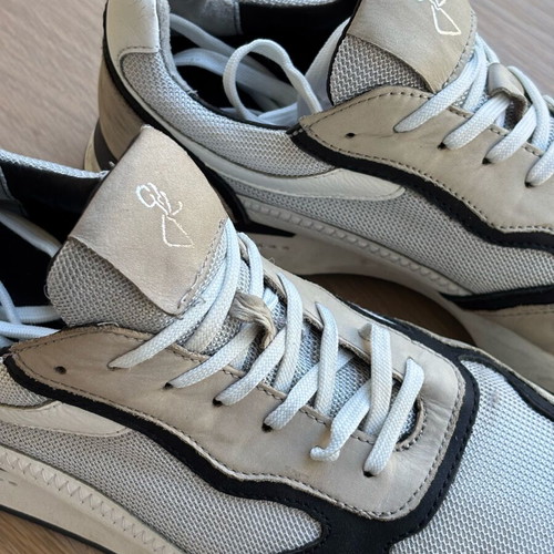Marco Tozzi sneakers used, size 44, beige and black