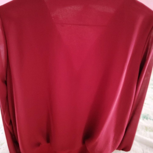 Formal handmade blouse like new, grenat with sequins