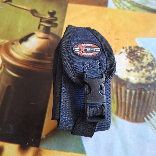 Vintage phone case like new, belt attachment