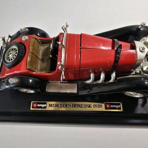 Mercedes Benz SSK 1928 Burago model car used, scale 1:24, red