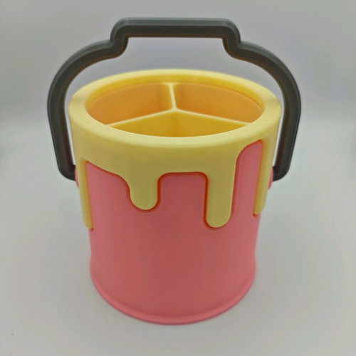 Pencil holder new, 3D printed container shape made of esun pla+ material