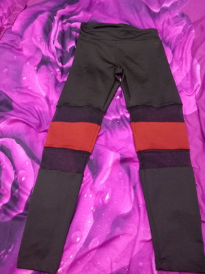 Leggings with mesh panels xs