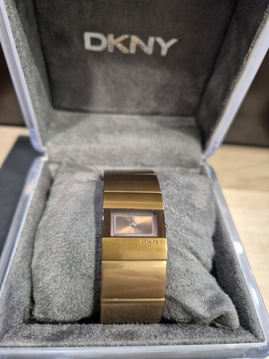 Γυναικείο ρολόι DKNY