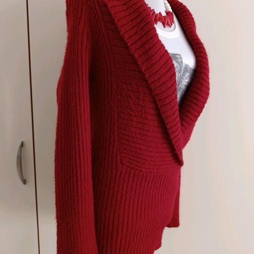 Mango women's red long sweater with lapels like new