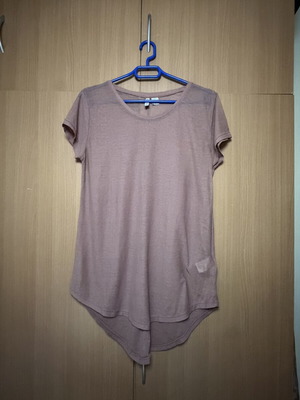 T-shirt H&M used, asymmetrical brown size S