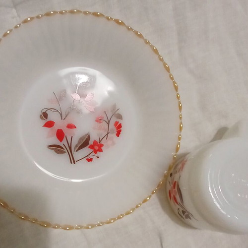 Vintage Termocrisa Mexico opaline plates and mugs set