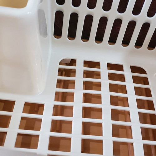 Dish rack new with side water drainage opening beige and brown