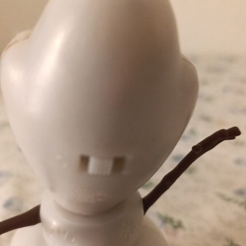 Olaf snowman figure 15 cm used, sound and motion not working