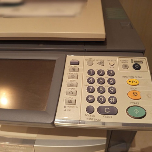 Toshiba e-STUDIO 2820c professional multifunction printer like new