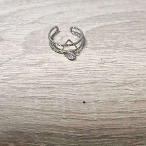 Rings set used, two pieces