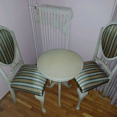 Set of vintage furniture used with patina paint in very good condition
