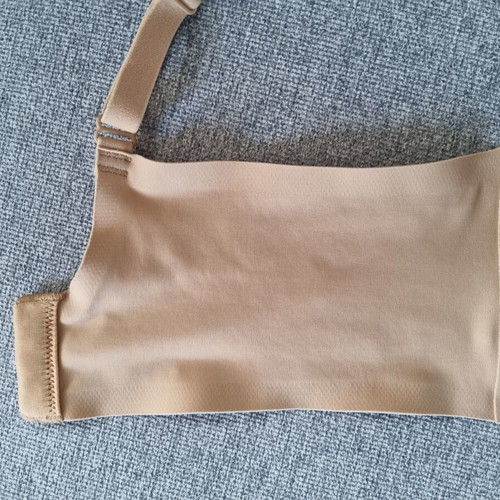 Sloggi Zero Feel Ultra Bra size L like new, beige
