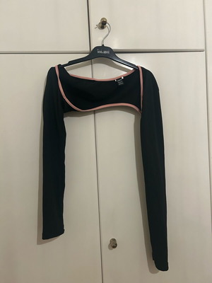 Blouse Shein black and pink size M like new