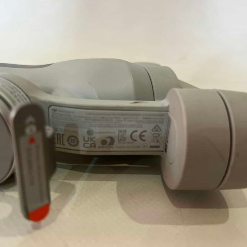 Smartphone Gimbal Stabilizer DJI Osmo Mobile SE like new