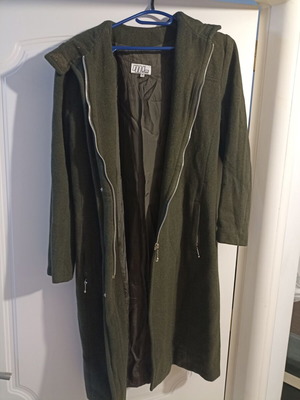 ML Woman wool women's coat used, size Small, green