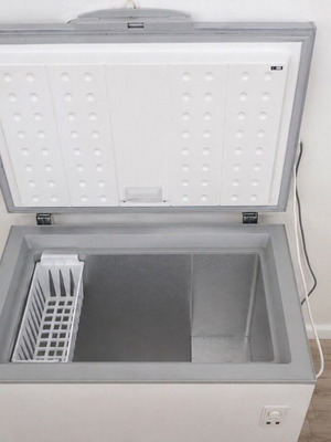 Morris S74205E chest freezer 200L A++