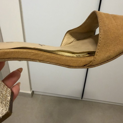 Tamaris comfortable beige and brown platform sandals, size 39