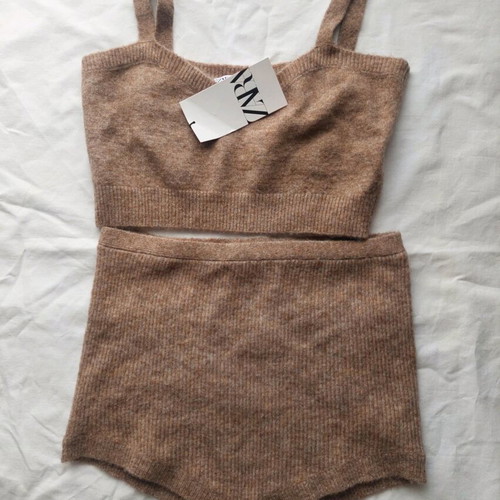 Zara knitted set with shorts new, size L, beige