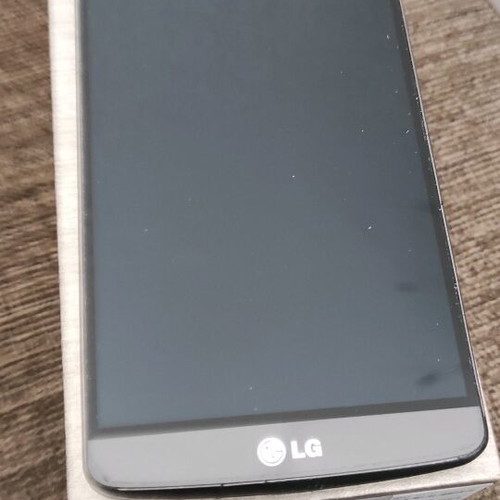 Lg G3 used in very good condition without charger