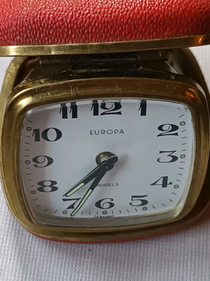 Europa travel alarm clock used, analog tabletop