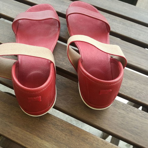 Camper leather shoes size 39 like new, red