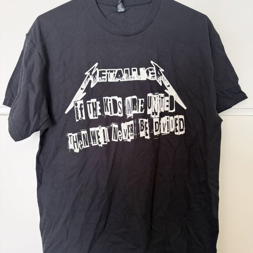 Metallica Official Merchandise T-shirt Large new, black, Gildan
