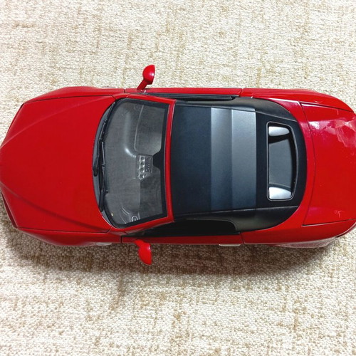 Alfa Romeo Spider NOREV 1/18 model car like new without box