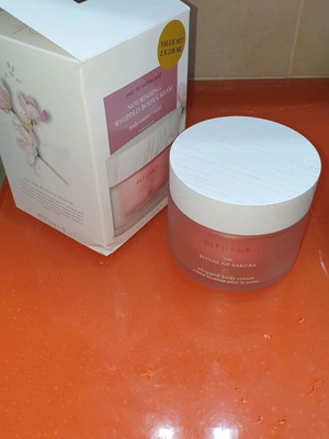 Rituals The Ritual of Sakura ενυδατική κρέμα σώματος 220 ml