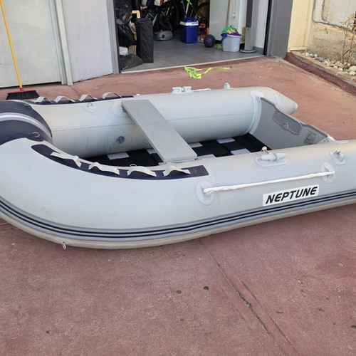 Tender Neptune 2.70 Inflatable Boat for 3 People like new