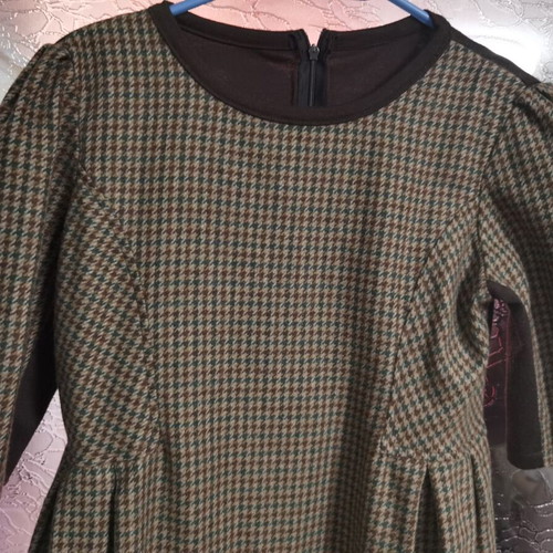 Wool dress for girl or petite woman like new, size S