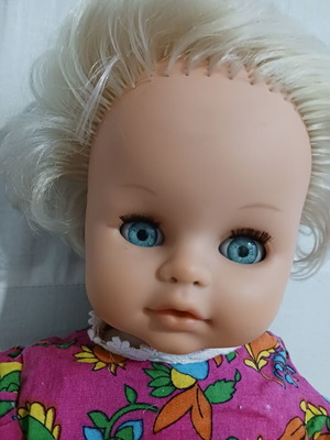 Vintage Italian doll like new, collectible