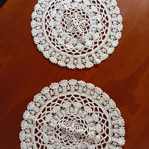Crochet round handmade set of 3 beige pieces