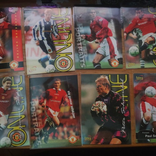 Futera1997 Manchester United lot of 25 used cards with sleeves