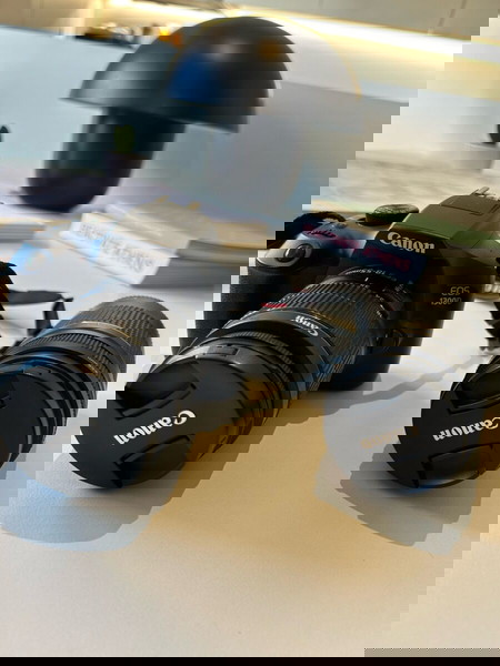 DSLR Canon EOS 1300D + Φακός 18-55mm + Φακός 75-300mm + Αξεσουάρ (Σε Άριστη Κατάσταση)