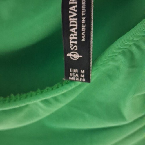 Stradivarius green dress used, size M/S, one shoulder with ruching