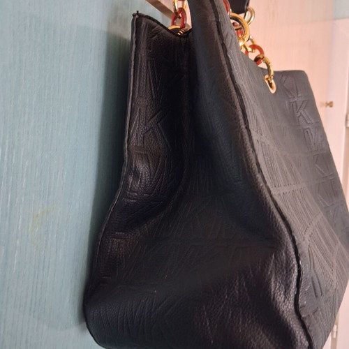 Michael Kors shoulder bag non-authentic, lightly used, black