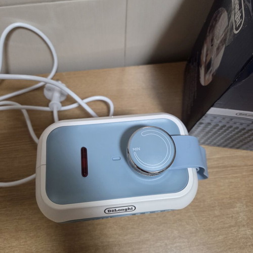 Delonghi Capsule Desk HFX10B03.GR fan heater new