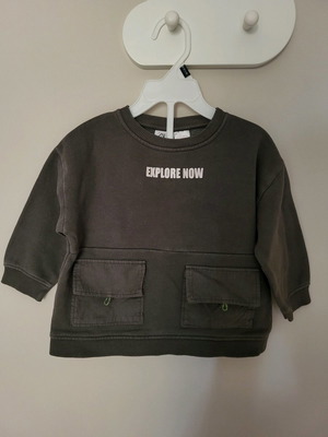 Zara sweatshirt for 9-12 months like new, dark gray