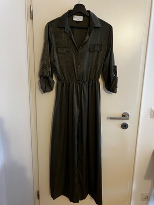 Mallory Maxi dress summer khaki like new