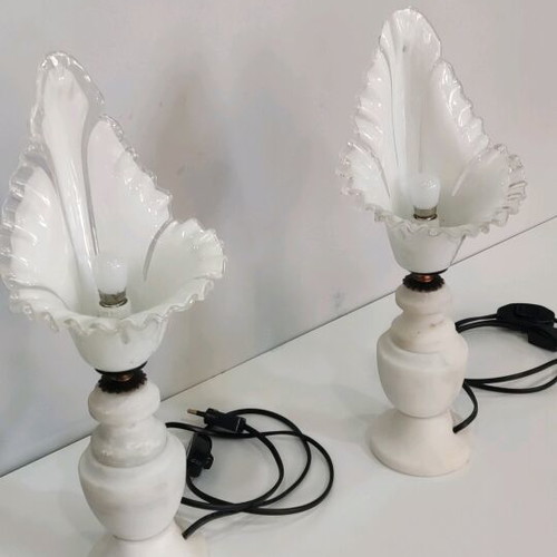 Table lamp pairs like new