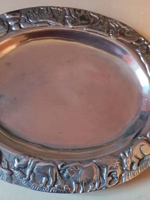 Large serving platter for appetizers like new 39.5 cm